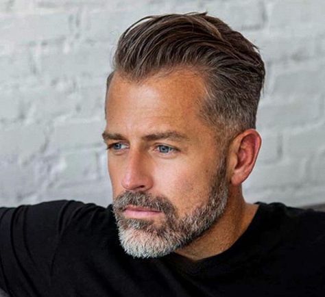 Men's Fashion Tips, Grey Hair Men, Fall Outfits Men, Natural Beauty Tips, Outfits Men, Fade Haircut, Hair Short, Grey Hair, Men Fashion