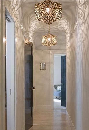 Top 9 Beautiful Hallway Ceiling Lights - Confetti cube lighting Styles At Life Small Hallway Lighting, Hallway Pendant Lighting, Hallway Ideas Diy, Hallway Ceiling, Blitz Design, Cube Pendant, Hallway Wall Lights, Hallway Light Fixtures, Hall Lighting