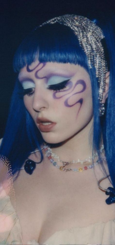 Ashnikko Concert Makeup, Ashnikko Icon Aesthetic, Ashnikko Eyeliner, Ashnikko You Make Me Sick, Ashniko Aesthetic, Ashnikko Makeup Looks, Ashnikko Tattoo, Ashnikko Makeup, Ashnikko Art