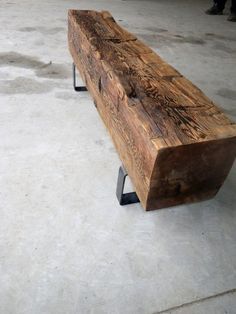 Beam Ideas, Beam Bench, Landscape Furniture, Reclaimed Wood Benches, Wooden Work, Diy Bench Outdoor, Barn Wood Projects, Into The Wood, House Aesthetic