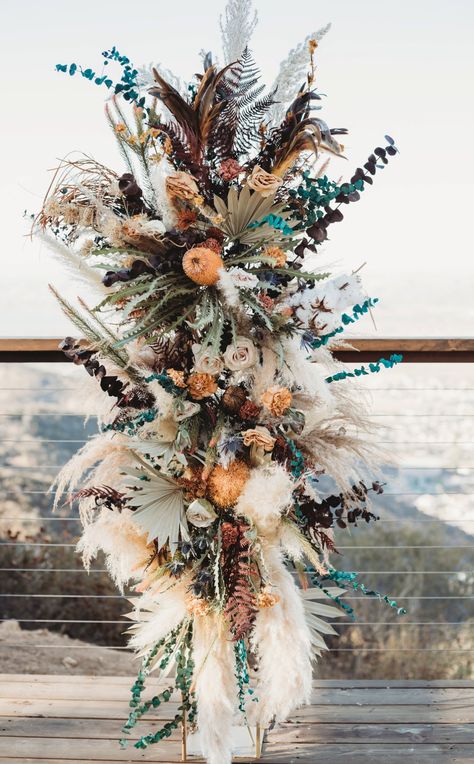 Country Western Wedding, Western Themed Wedding, Boho Wedding Flowers, Country Theme Wedding, Wedding Themes Fall, Princess Inspired, Future Wedding Plans, Dream Wedding Ideas Dresses, Cute Wedding Ideas