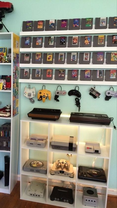 Crazy GameCube Video Games Collection Game Console Storage Ideas, Retro Gaming Display, Old Game System Display, Game Room Display Shelves, Gaming Room Organization, Gaming Collection Display, Retro Video Game Display, Game Console Display Ideas, Game Console Collection