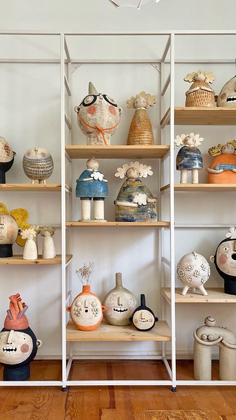 Happy Ceramics by Melis Kolyozyan (@happyceramics) • Instagram photos and videos Pottery Pots, Clay Diy Projects, Paper Mache Crafts, Ceramic Handmade, Pottery Designs, Pottery Studio, May 27, Diy Clay, Ceramic Artists