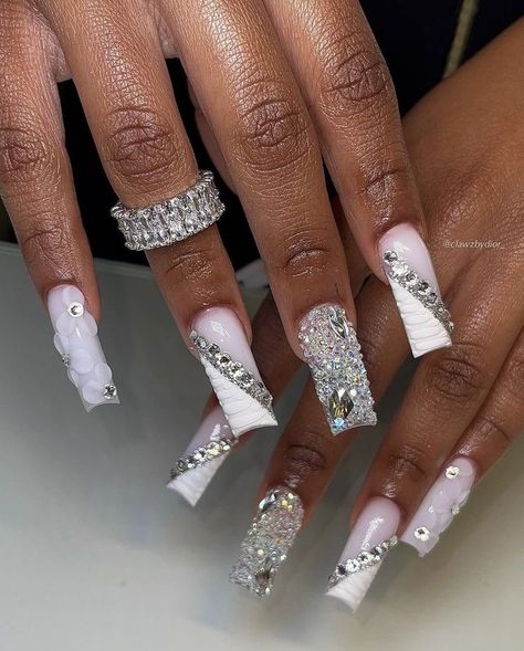 Nail Designs Bling, Gel Toe Nails, Tapered Square Nails, Graduation Nails, Hard Nails, Diy Acrylic Nails, French Acrylic Nails, Short Square Acrylic Nails, Patterns Sewing