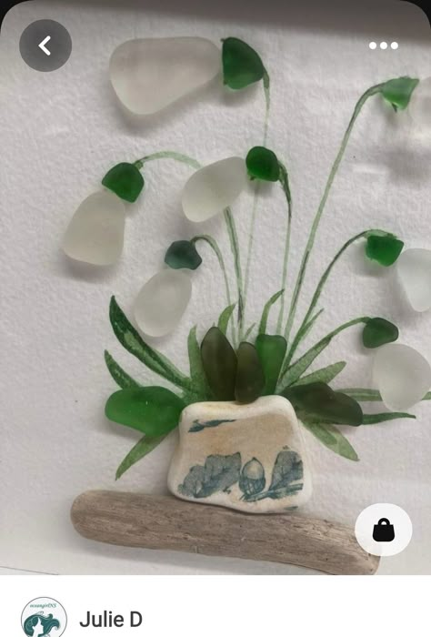 Sea Glass Projects Diy Ideas, Sea Glass Crafts Artwork, Beachglass Art Ideas, Seaglass Succulents, Seaglass Art Ideas, Seaglass Crafts, Sea Glass Diy, Sea Glass Artwork, Sea Glass Art Diy