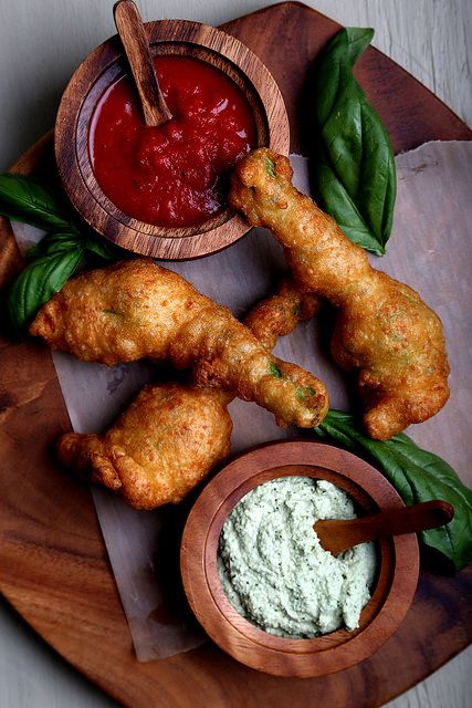 Olives for Dinner | Vegan Recipes and Photography: Cashew-Basil Stuffed and Beer-Battered Zucchini Blossoms Battered Zucchini, Snack Dips, Dinner Vegan Recipes, Meatless Food, Vegan Seafood, Dinner Vegan, Zucchini Blossoms, Plate Food, Vegan Party