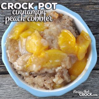 This Crock Pot Cinnamon Peach Cobbler just might be the best peach cobbler you will ever have! Better yet, it is incredibly easy to make! Fresh Peach Dump Cake, Crock Pot Peach Cobbler, Crockpot Peach Cobbler, Peach Dumplings, Peach Dump Cake, Crock Pot Freezer, Crock Pot Desserts, Slow Cooker Desserts, Peach Desserts