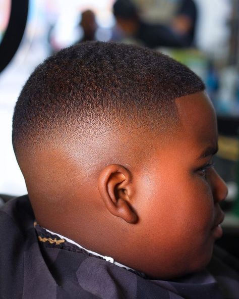 80+ Spectacular Cuts for KidsHere you will find the best cuts for kids, Types, Designs, Short hair, long hair, Curly, Smooth. FOLLOW ME ❤#highfade #highfades #boyshaircuts#boyshair#boyshairstyles #boyshaircut#tumblrhairstyles #boyshairstyle #haircutsforboys #haircutsboys#haircutforboys.#wavyhairvideos #videoshair #braidtutorial#hairtutorialvideo #hairvideotutorial#hairstyletutorial#hairofinstgram #braidinspo#hairdecoration #hairstylevideo #popularmenshair #newhaircuts #popularhaircuts Mens Barber Cuts, Lil Boy Haircuts, Beyonce Party, Long Hair Curly, Cool Boys Haircuts, Barbers Cut, Kids Cuts, Kids Hair Cuts, Popular Haircuts