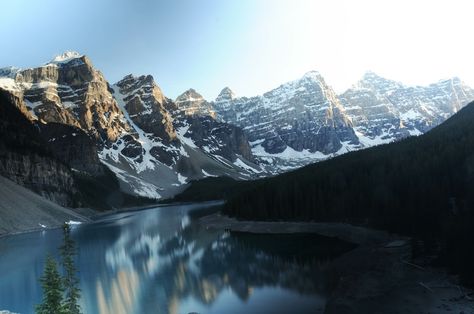 Moraine-Lake-Canada Moraine Lake Canada, Lac Moraine, Canada Images, Moraine Lake, Safe Journey, Visit Canada, Lake Water, Water Reflections, Conceptual Photography