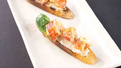 Maine Lobster Bruschetta Lobster Bruschetta, Bean Bruschetta, Gouda Recipe, Lobster Dip, Lobster Risotto, Culinary Institute Of America, Live Lobster, Country Bread, America Food