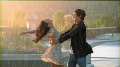 It's like catching lightning Gabriela Montez, Troy And Gabriella, High School Musical 3, Septième Art, I Love Cinema, My Kind Of Love, Old Love, Dancing In The Rain, High School Musical