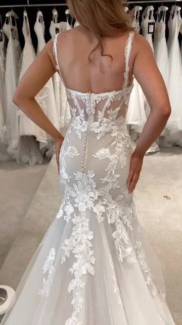 Essence Of Australia D3393, Essence Of Australia Wedding Dress, Wedding Dress Backs, Essence Of Australia, 2022 Style, Essense Of Australia, Fit And Flare Wedding Dress, Perfect Picnic, Wedding 2024