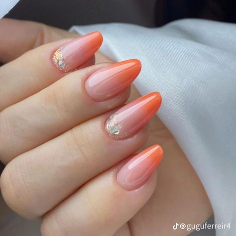 Nail Salon Design, Pretty Nail Art Designs, Almond Nails Designs, Gel Nail Design, Pretty Nail Art, Nail Designs Glitter, Orange Nails, Salon Design, Ombre Color