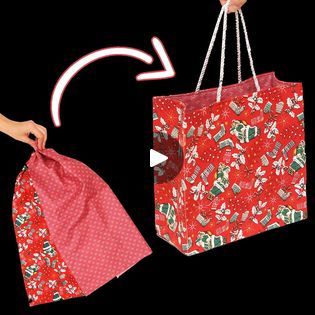 Don’t buy gift bags anymore - DIY bags easy! | bag | Don’t buy gift bags anymore - DIY bags easy! | By Miarti - Wiederverwendung | Facebook Gift Bag Sewing Pattern Free, Diy Bags Easy, Cloth Gift Bags, How To Make A Gift Bag, Christmas Wrapping Diy, Shopping Bag Pattern, Dirt Cups, Tot Bag, Easy Bag