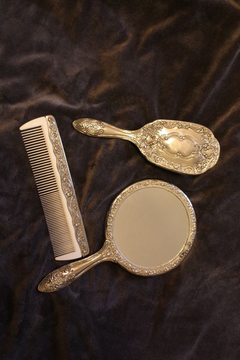 Silver Hand Mirror, Silver Vanity Set, Antique Vanity Set, Old Vanity, Dresser Accessories, Silver Vanity, Dresser Set, Antique Vanity, Vintage Brush