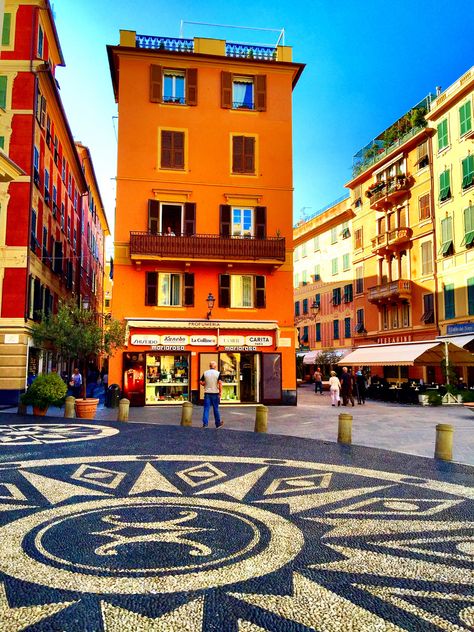 Santa Margarita, Italia. #italy Santa Margarita Italy, Santa Margherita, Santa Margarita, Cinque Terre, Wonderful Places, Italy Travel, Places To Travel, Venice, Switzerland