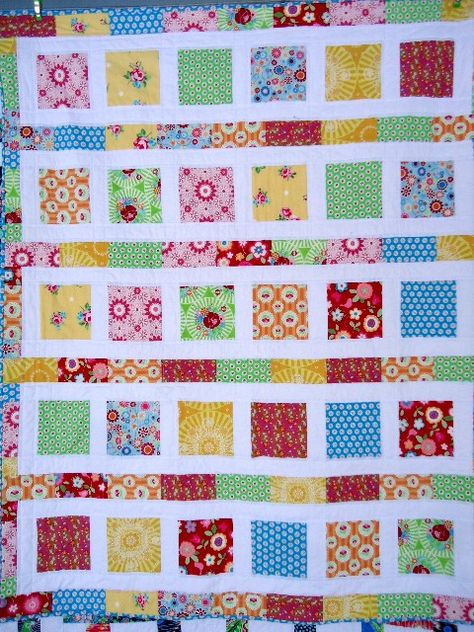 sweetjanequilt by Waterwheelhouse, via Flickr Sunshine Quilt Pattern, Waterwheel House, Sunshine Quilt, Charm Pack Patterns, Jelly Roll Projects, Charm Pack Quilts, Happy Happy Happy, Machines Fabric, Fat Quarter Quilt