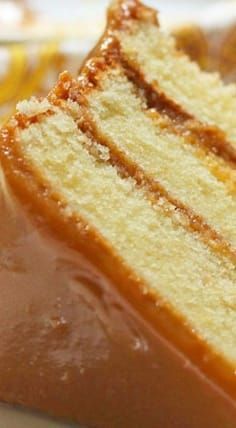 Carmel Cake, Southern Caramel Cake, Caramel Cake Recipe, Southern Cake, Caramel Icing, Southern Desserts, Layer Cake Recipes, Caramel Cake, Caramel Recipes