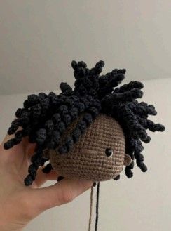 Amigurumi Zola The Doll Free Crochet Pattern - Amigurumi SDBES Doll Free Crochet Pattern, Débardeurs Au Crochet, Crochet Dreadlocks, Twisted Hair, Doll Knitting, Crochet Disney, Crochet Dolls Free Patterns, Knitting Patterns Toys, Beginner Crochet Projects