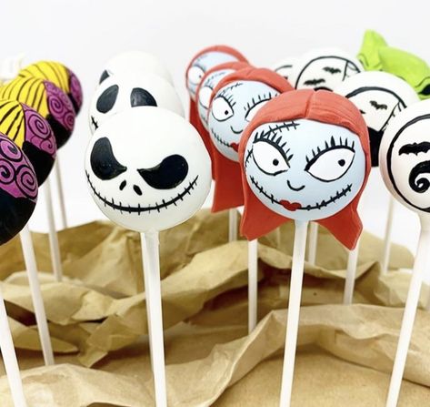 Nightmare Before Christmas Cakesicles, Nightmare Before Christmas Cakepops, Jack Skellington Cake Pops, Nightmare Before Christmas Cake Pops, Sally Cake, Pretzel Ideas, Jack Skellington Cake, Gender Reveal Cake Pops, Creative Sweets