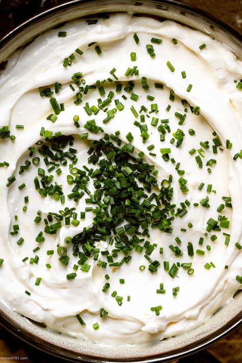 Whipped Feta Dip Recipe - #feta #dip #recipe #eatwell101 - A quick and easy feta dip recipe for any occasion - This creamy whipped feta dip is fabulous with corn tortillas, pita, or veggies!  - #recipe by #eatwell101® Whipped Feta Dip, Baked Pita Chips, Pan Seared Steak, Feta Dip, Quick And Easy Appetizers, Whipped Feta, Creamy Dip, Garlic Butter Sauce, Garlic Recipes