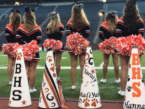 Painted Megaphone Designs, Cheerleading Megaphone Decorating Ideas, Senior Cheer Megaphone Ideas, Senior Megaphone Ideas, Cheer Megaphone Ideas, Megaphone Decorating Ideas, Cheer Megaphone Designs, Cheer Megaphone Designs Ideas, Cheer Painting