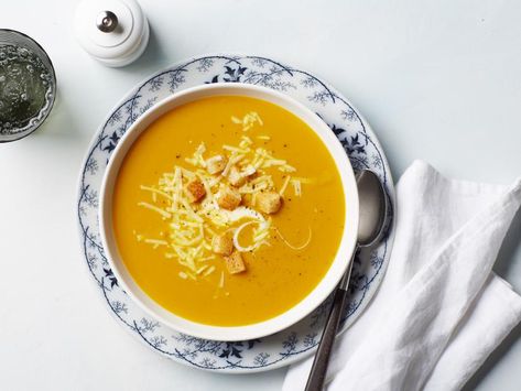 Pumpkin Butternut Squash Soup, Winter Squash Soup, Best Thanksgiving Appetizers, Thanksgiving Appetizer Recipes, Homemade Chicken Stock, Squash Soup Recipe, Barefoot Contessa, Thanksgiving Appetizers, Minced Meat