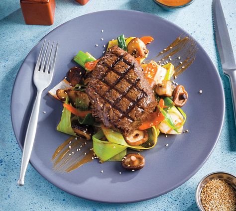 Grilled Tamari Butter Sirloin Steak with Sriracha Roasted Vegetables | Sysco Foodie Sous Vide Sirloin Steak, Steak Veggies, Asian Ingredients, Butter Carrots, Food Fusion, Prime Beef, Tender Steak, Sirloin Steak, Steak Recipe