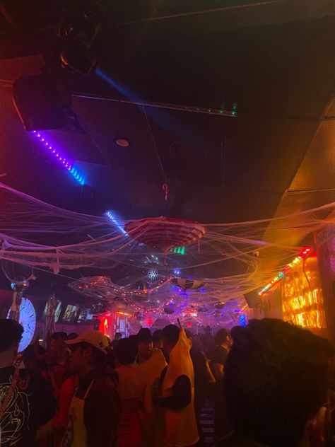 Bar on Halloween night people costumes aesthetic night drinks dancing clubbing club dance music dj alcohol Halloween Dance Aesthetic, Halloween Night Aesthetic, Outdoors Aesthetic, Night Club Aesthetic, Dance Clubs, Halloween Bar, Dancing Club, Halloween Dance, Club Dance