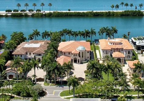 3 Houses In One Compound, Luxury Compound, Mediterranean Style Home, Palm Island, Jupiter Florida, New York City Apartment, Rich Home, Downtown Miami, Property Investment