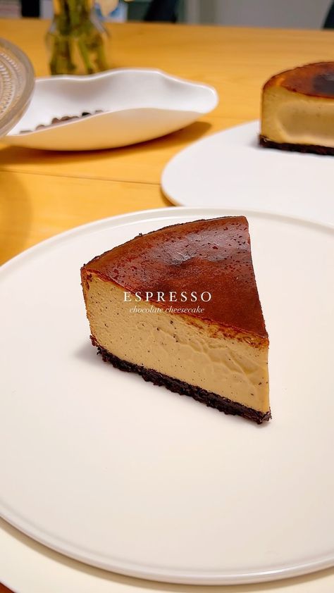 Soohyun Lee | Smooth & creamy espresso cheesecake nestled in a decadent chocolate biscuit crust- probably the best coffee cheesecake I’ve ever… | Instagram Espresso Cheesecake, Biscuit Crust, Coffee Cheesecake, Coffee Dessert, No Bake Cheesecake, Decadent Chocolate, Chocolate Cheesecake, Best Coffee, Baking Recipes