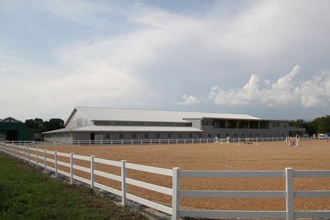 Covered Riding Arena, Horse Walker, Stable Style, Riding Arena, Vinyl Fencing, Dream Stables, Indoor Arena, Riding Arenas, Equestrian Center