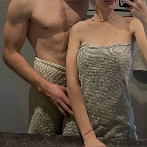 Modele Fitness, Tahereh Mafi, 사진 촬영 포즈, Couples Vibe, Cute Relationship Photos, My Kind Of Love, Couple Picture Poses, Cute Couples Photos, The Perfect Guy