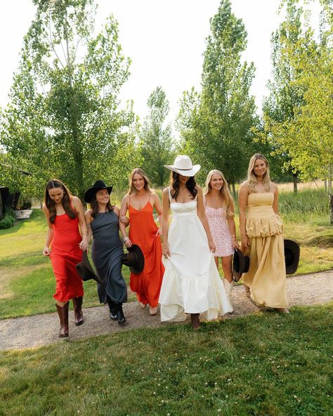 Hang on to your hats, it’s Lily + Andy’s wedding weekend !!!!! 🤠⛰️🐴@lilysteigleman @wandernorthevents Colorful Cowgirl, Western Chic Outfits, Cowgirl Wedding, Welcome Party, Western Chic, Types Of Girls, Western Theme, Welcome To The Party, Wedding Goals