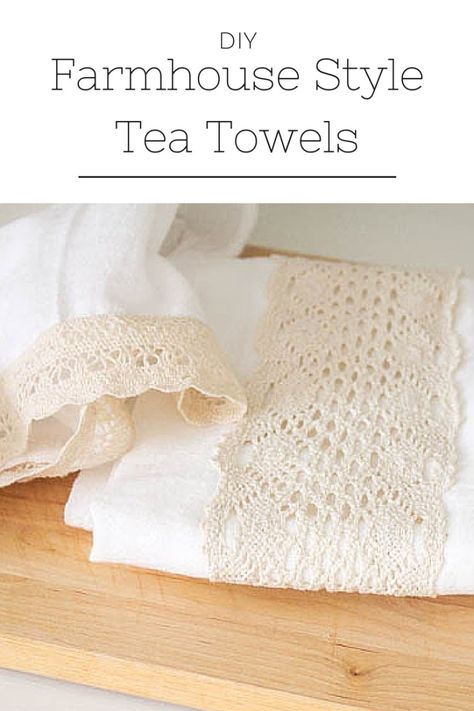 These pretty little DIY farmhouse tea towels are such an easy way to add a little shabby-chic style to your kitchen! Diy Farmhouse Style, Shabby Chic Home Decor, Diy Towels, Shabby Chic Living, Shabby Chic Room, Decorating Diy, Shabby Chic Living Room, Shabby Chic Diy, Chic Living Room