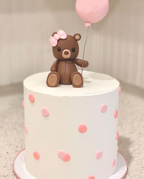 Pink Bear Cake, Teddy Bear Theme, Teddy Bear Cakes, Bear Cake, Pink Teddy Bear, Bear Girl, Bear Theme, Cupcake Ideas, Bear Birthday