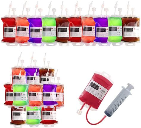 Halloween Party Hospital Theme, Halloween Blood Bag Drinks Alcohol, Halloween Blood Bags Drinks, Halloween Drink Iv Bags, Halloween Syringe Jell-o Shots, Halloween Party Drinks, Goodie Bags For Kids, Halloween Party Decoration, Halloween Goodie Bags