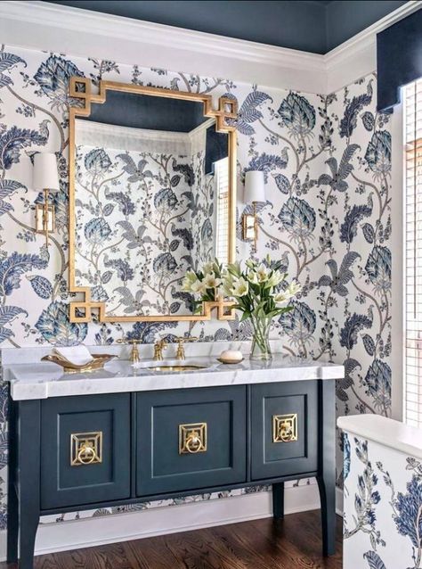 Room Ideas 70s, Half Bath Wallpaper, Dreamy Bathrooms, Tiny Powder Rooms, Wallpaper Powder Room, Powder Room Ideas, Add A Room, Powder Room Wallpaper, Bath Redo