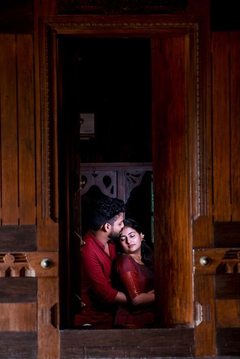 kerala traditional save the date photos Save The Date Photos Kerala, Traditional Save The Date Photos, Traditional Save The Date, Date Photos, India Nature, Food Instagram, Lovely Photo, Traditional Look, Best Pose For Photoshoot