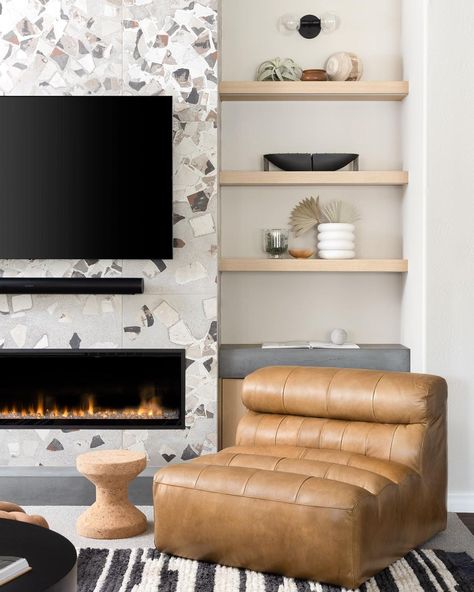 Kaitlyn Wolfe (@iconicbykaitlynwolfe) • Instagram photos and videos Terrazzo Fireplace, Tiled Fireplace Ideas, Mid Century Leather Sofa, Tiled Fireplace, Black Leather Chair, Linear Fireplace, Fireplace Entertainment, Terrazzo Tile, Entertainment Wall