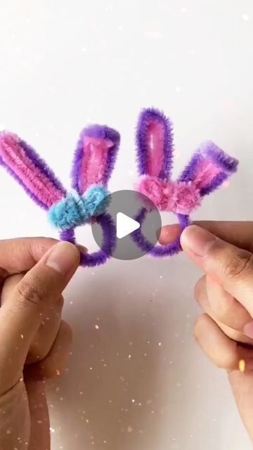 Itsy Bitsy Artsy I Art & Craft I Creative DIY on Instagram: "Get ready to let your creativity crawl with these cute pipe cleaner finger rings 🐰💍 💫 Whether you're a kid or just young at heart, this DIY is sure to bring joy. 
.
.
.
.
📌 Follow me for more:
➡️ @itsy_bitsy_23
➡️ @itsy_bitsy_23
➡️ @itsy_bitsy_23
.
.
.
.
#PipeCleanerCrafts #DIYFun #pipecleanerring #CreativeKids #CraftyAdults #EasyDIY #CraftingIdeas #DIY #CraftyCreations #ringcraft #CreativeCrafts #CraftingWithKids #ArtisticExpressions #handmadegifts #CraftingCommunity #DIYArt #CreativeMinds #CraftyLife #CraftyCreativity #craftedgift #CraftingFun #CraftingInspiration #CraftingTogether #HandmadeIsBetter #UniqueCrafts #craftideas" Pipe Cleaner Rings For Kids, Easy Pipe Cleaner Crafts For Kids, Pipe Cleaner Crafts For Kids, Clean Rings, Pipe Cleaner Crafts, Kids Rings, Ring Crafts, Unique Crafts, Young At Heart