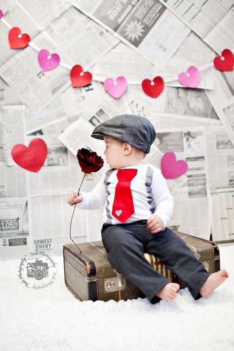 Newsboy infant valentines day #boy valentine Sibling Valentines Photos Mini Sessions, Valentine Baby Boy Photo Shoot, Boys Valentines Photo Shoot, Infant Valentine Pictures, Infant Valentines, Valentines Baby Photos, Valentines Photos, Photo Valentines, New Baby Pictures