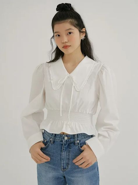 KACK Butterfly Collar Blouse (White) | W Concept Scalloped Collar, W Concept, Fashion Outfit Ideas, Jean Top, Blouse White, Collar Blouse, Ribbon Tie, Feminine Look, Cute Top