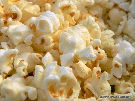 Sugared Popcorn, Sweet Appetizers, Fluffy Frosting Recipes, Popcorn Recipes Sweet, Sugar Popcorn, Popcorn Recipes Easy, Kettle Popcorn, Delicious Cookies Homemade, Food From Scratch