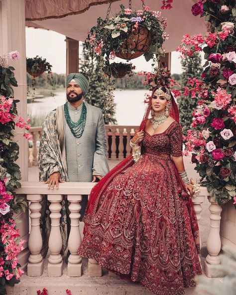 Embracing forever in a tapestry of love and royalty✨❤️ Punjabi Wedding Dress, Bridal Lenghas, Kurta Ideas, Wedding Kurta, Bridal Songs, Indian Wedding Photography Poses, Wedding Dress Men, Wedding Traditions, Dark Wedding