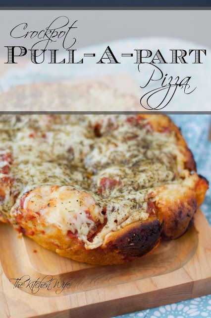 It doesn't get any easier than this super fun recipe for Crockpot Pull-A-Part Pizza!  Perfect for Friday night! Crockpot Pizza, Loaded Nachos Recipe, Pizza Toppings Combinations, Pull Apart Pizza, Pull Apart Pizza Bread, Best Pizza Dough Recipe, Peach Pound Cakes, Best Pizza Dough, Stepford Wife