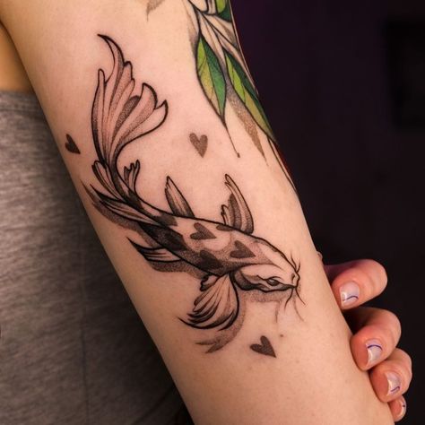 Tattoos Abstract, Abstract Tattoos, Express Emotions, Koi Tattoo, Cute Little Tattoos, Memorial Tattoo, Subtle Tattoos, Black Ink Tattoos, Dope Tattoos