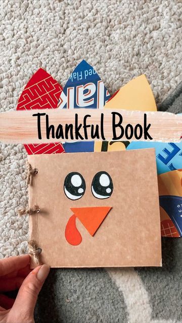 Brittany | Kids/Toddler/Baby Activities on Instagram: "Would you like to start a new family tradition this November? Create a “thankful book!” Everyday leading up to Thanksgiving (or once a week, or how ever often works for your family), ask everyone in the family what they are Thankful for and write it down in the book. It’s a great way to think about everything you are thankful for and also a great keepsake for later. How to make a thankful book: 1. Cut a cover for your book out of a cere Thanksgiving Thankful Ideas For Kids, Thankful Activities For Toddlers, Thankful Writing, Social Work Activities, Thankful Activities, Toddler Shows, Thanksgiving Toddler, Thanksgiving Books, Homemade Books