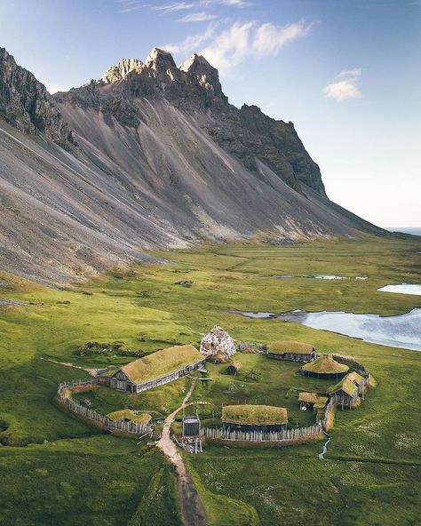 📍Viking village, Stokksnes Photo b Viking Village, Village Photos, Location Inspiration, Visit Iceland, Hakone, Fantasy Places, Iceland Travel, Film Set, Arte Fantasy