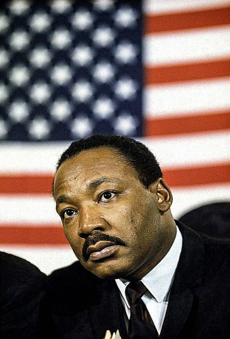 Character Counts (Martin Luther King, Jr.) Martin Luther King Jr Pictures, Dr Martin Luther King Jr, Mlk Jr, Dr Martin Luther King, Civil Rights Leaders, Martin Luther King Day, Nobel Peace Prize, King Jr, Martin Luther King Jr